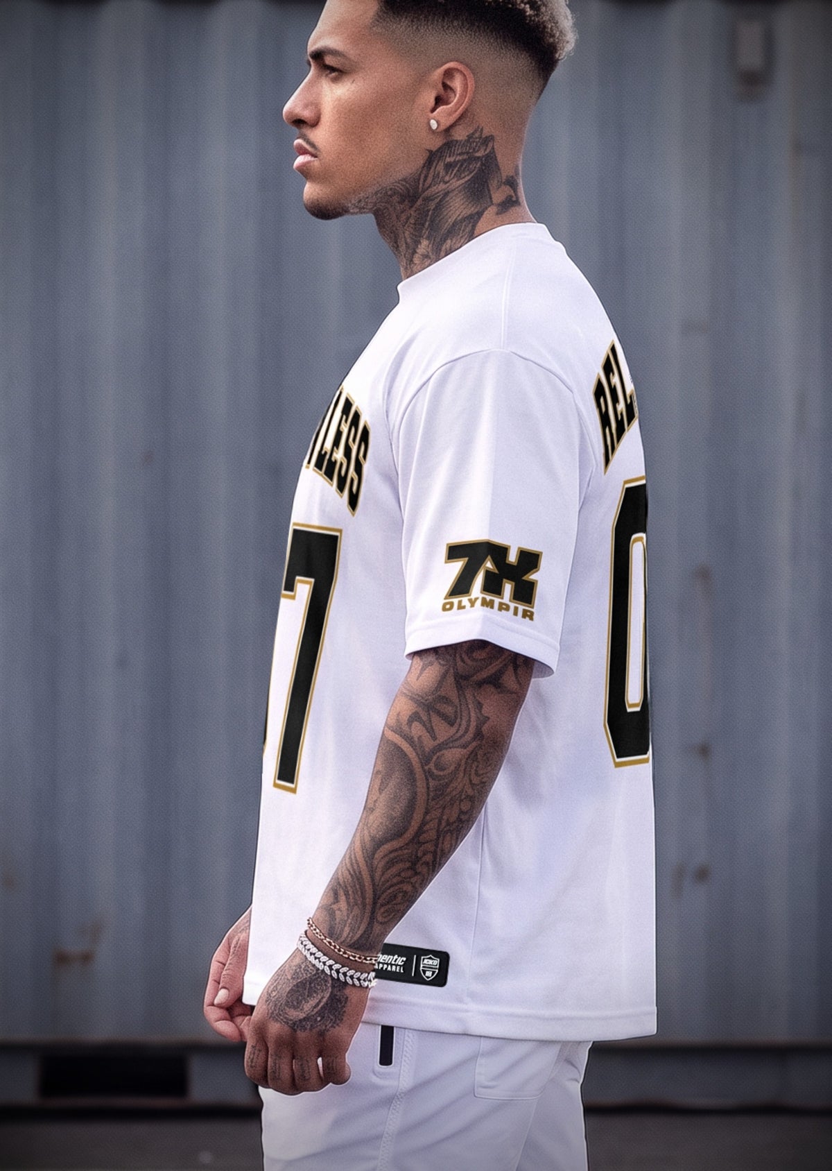 4018 Arnold 07 Oversized Tee white, side, 7X OLYMPIA sleeve print