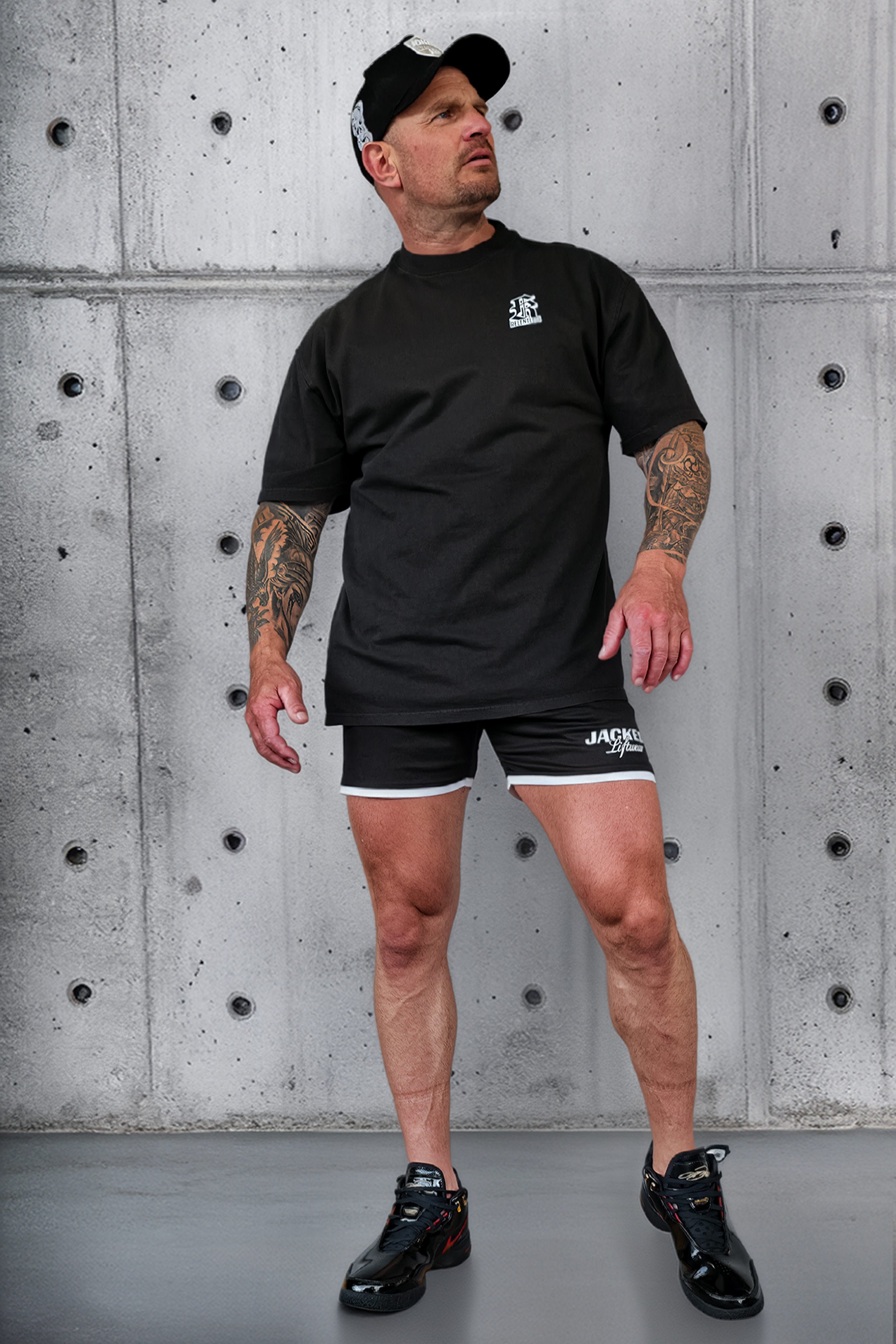 RTLS 4018 The Ark Oversized Tee black colourway, street gym oversized style