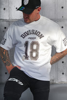 JCKD 4018 Division 18 Oversized Tee white, bold DIV18 graphic on drop shoulder oversized gym tee