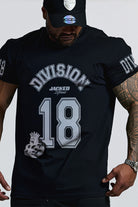 JCKD 3018 Division 18 Tee black, bold DIV18 chest graphic on pre-shrunk 220 GSM premium cotton gym tee