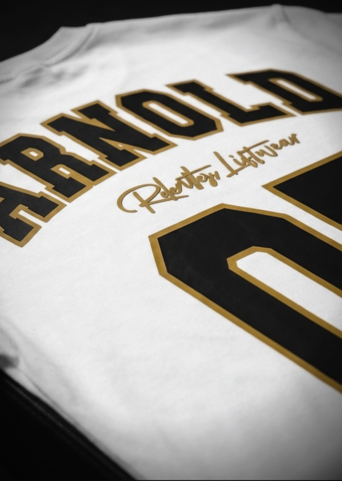 4018 Arnold 07 Oversized Tee white, 7X OLYMPIA sleeve print, oversized gym tee
